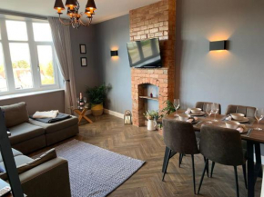 3 Bedroom apartment with gym in Harborne